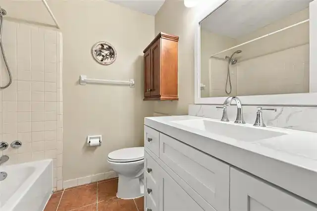 Listing Photo 13