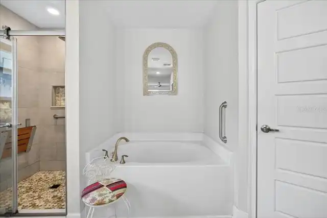 Listing Photo 37