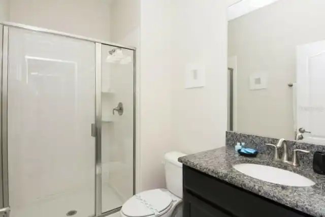 Listing Photo 8