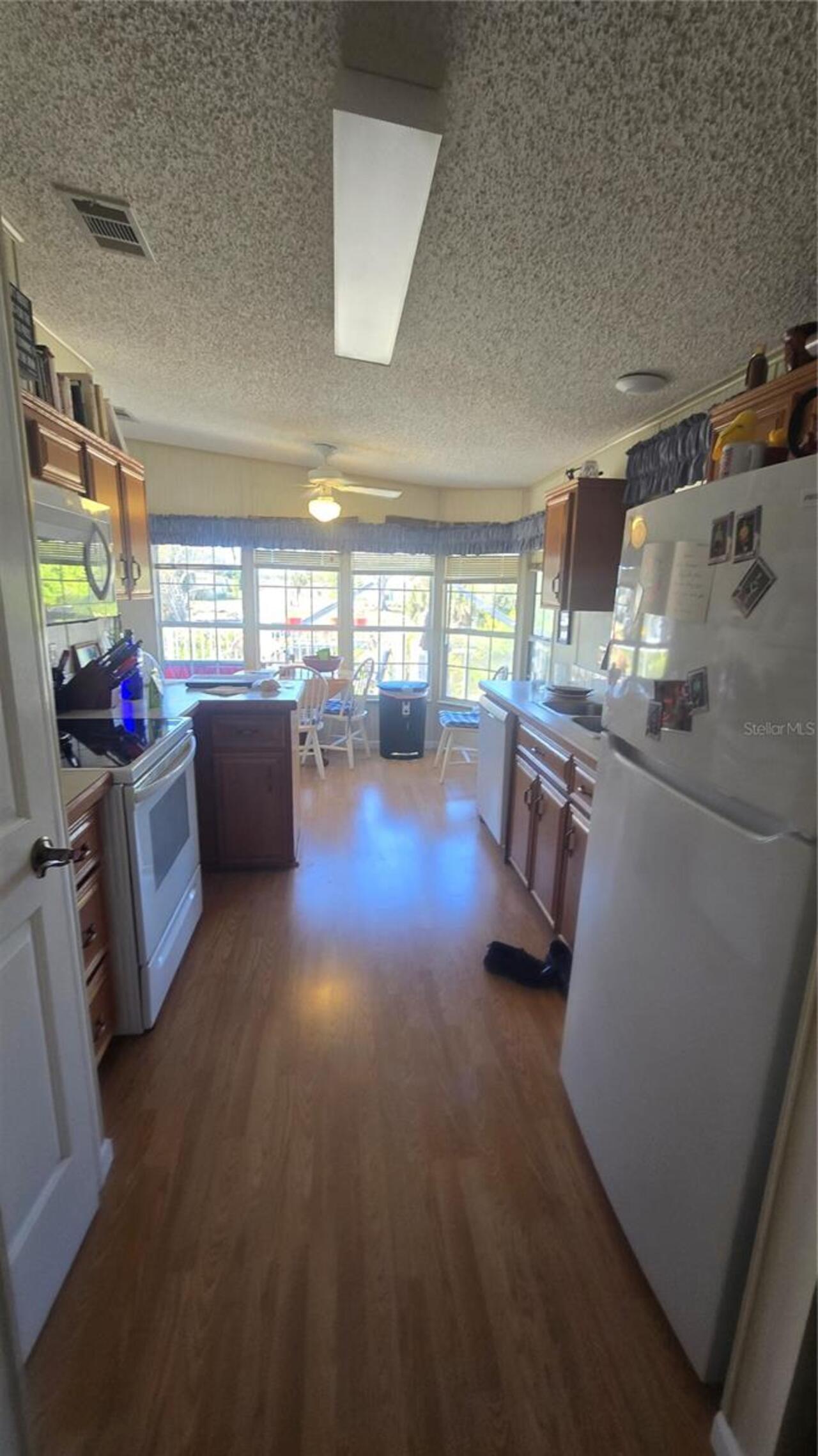 Listing Photo 25