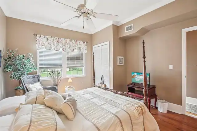 Listing Photo 31