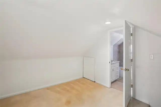 Listing Photo 42