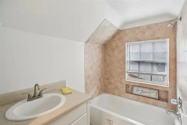 Listing Photo 47