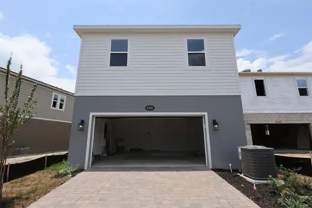 Listing Photo 23