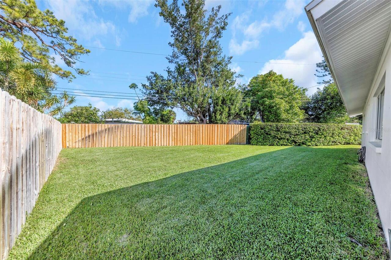 Listing Photo 43
