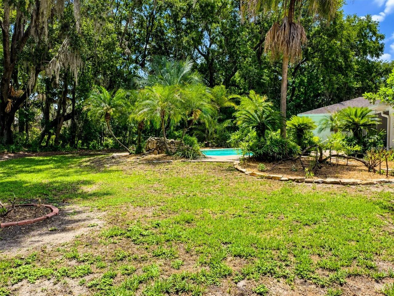 Listing Photo 37