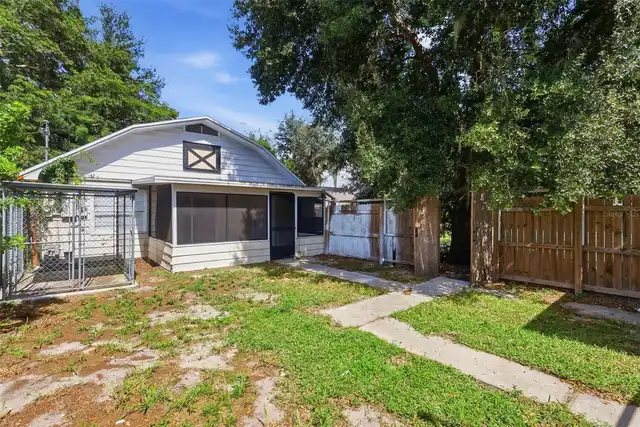 Listing Photo 17