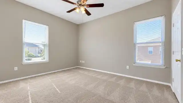 Listing Photo 22