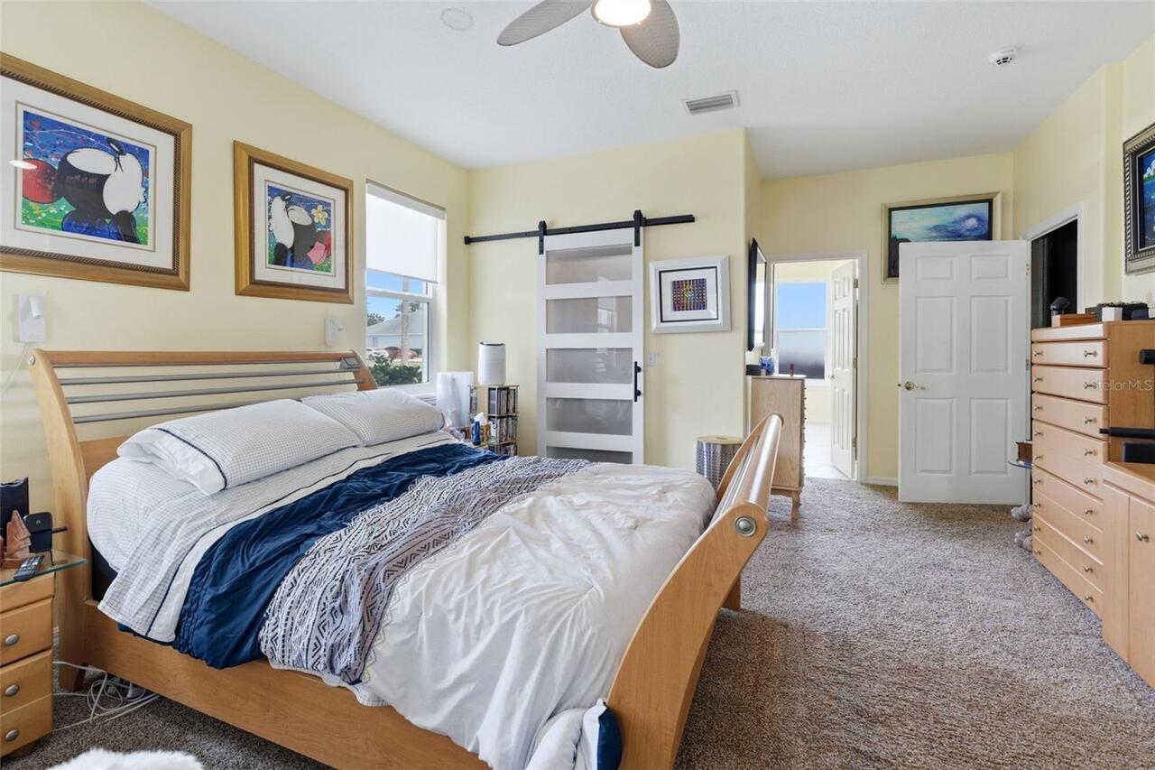 Listing Photo 12