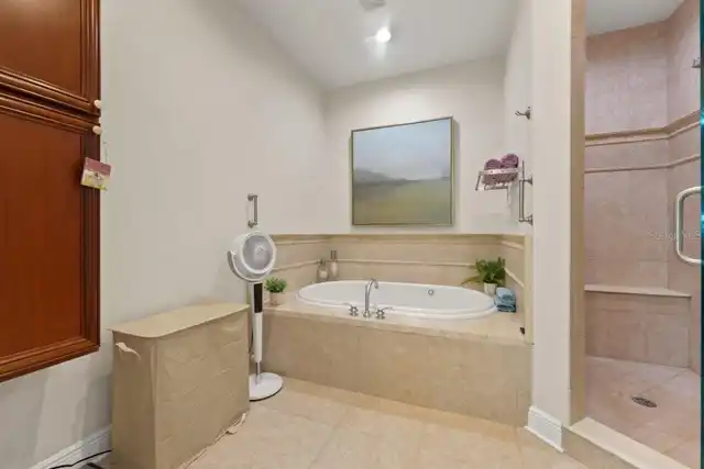 Listing Photo 21
