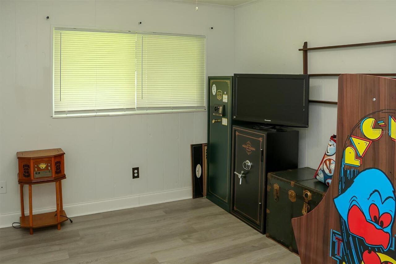 Listing Photo 22