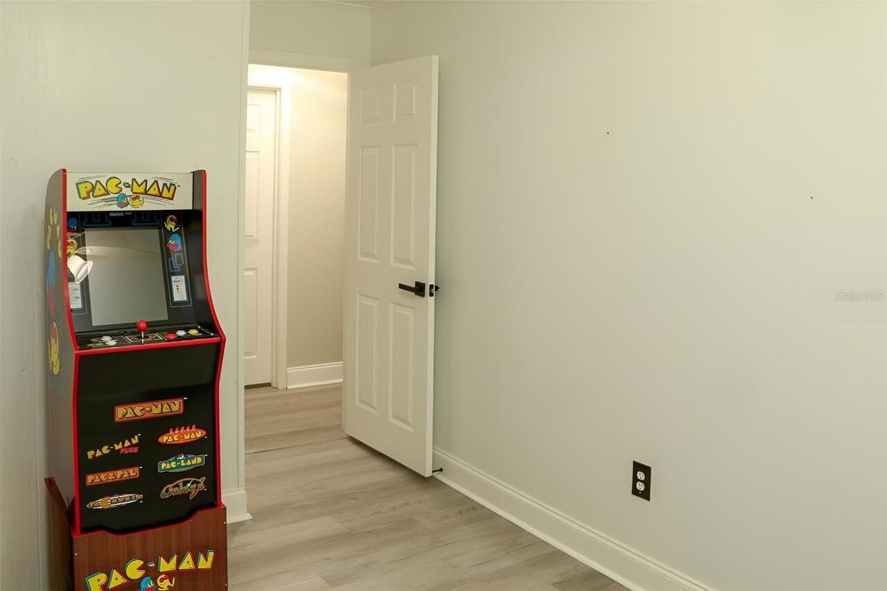 Listing Photo 24