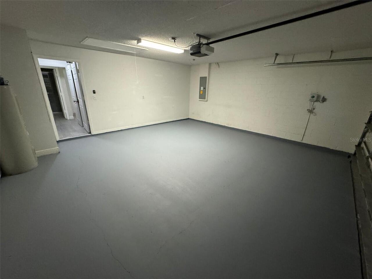 Listing Photo 9