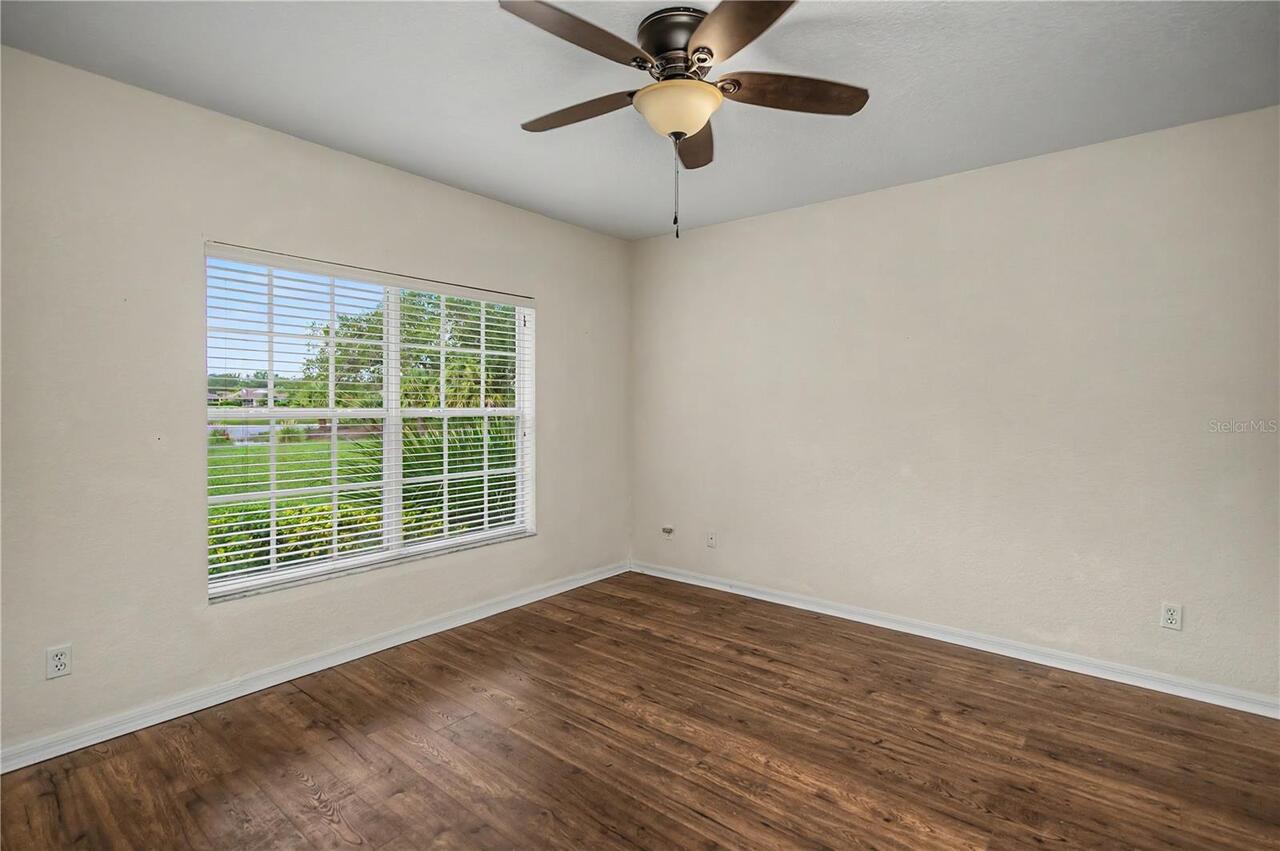 Listing Photo 32