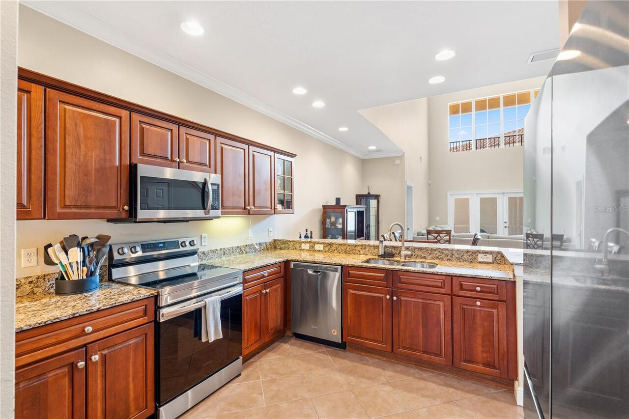 Listing Photo 10