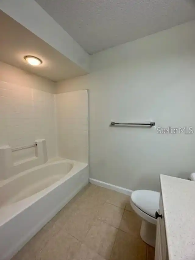 Listing Photo 16