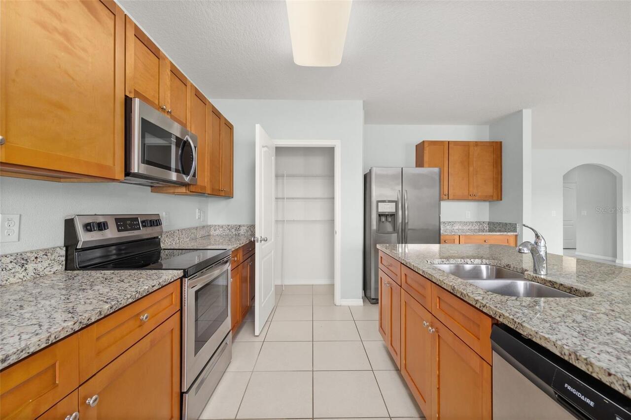 Listing Photo 16