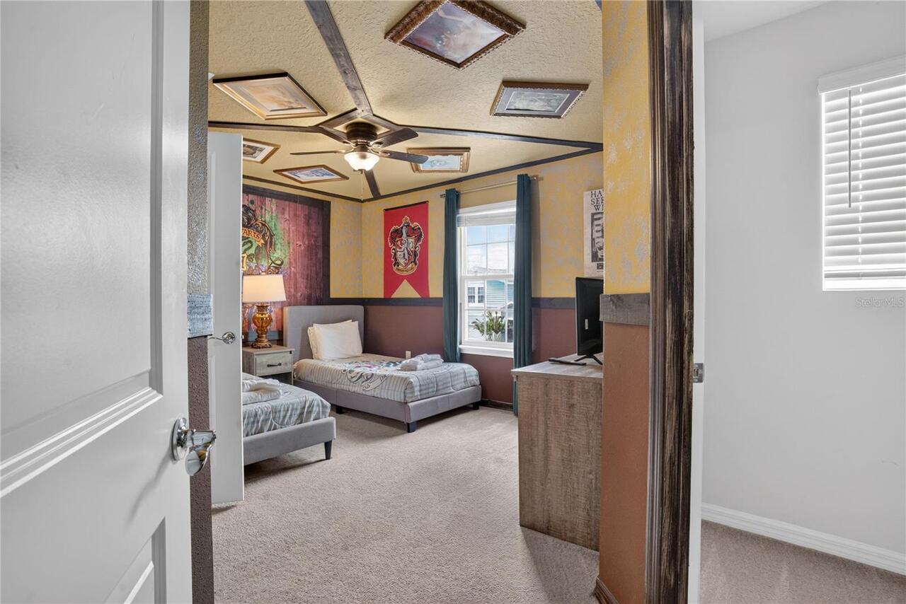 Listing Photo 10