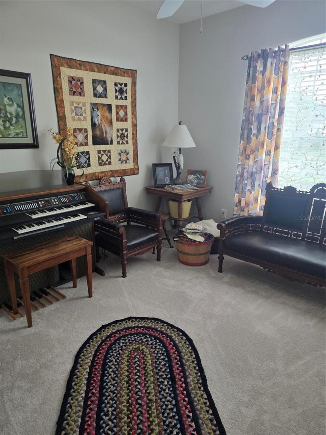 Listing Photo 9