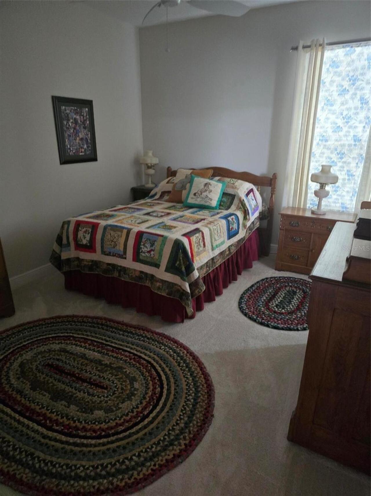 Listing Photo 10