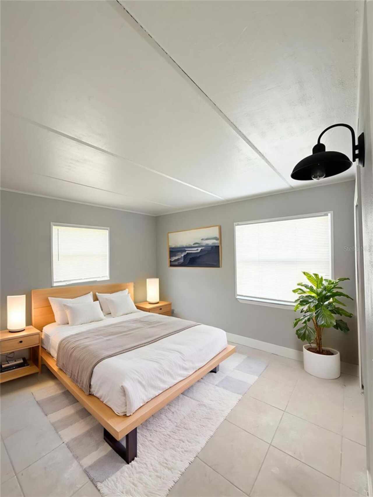 Listing Photo 11