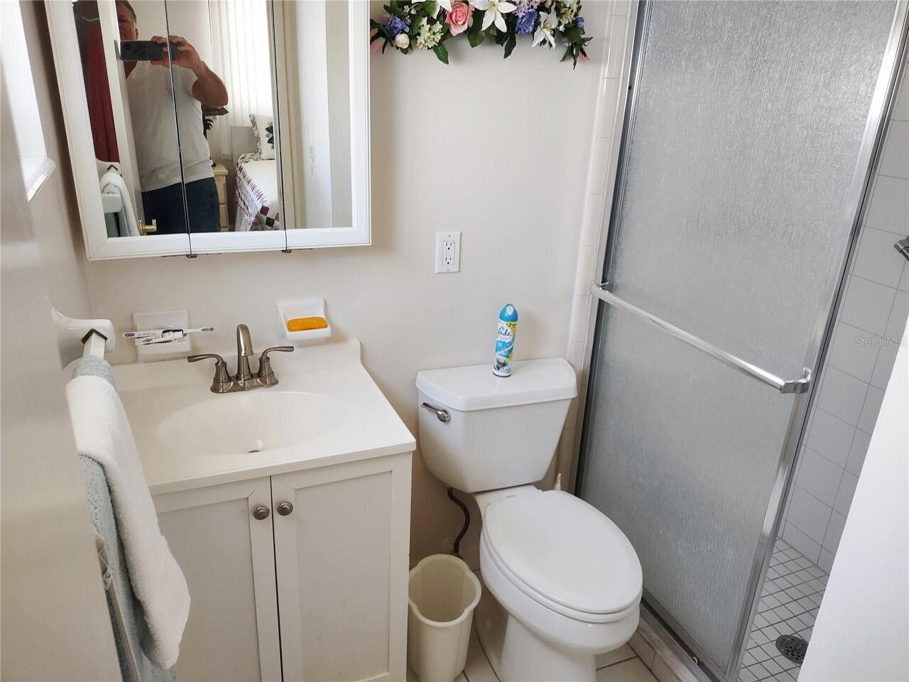 Listing Photo 9