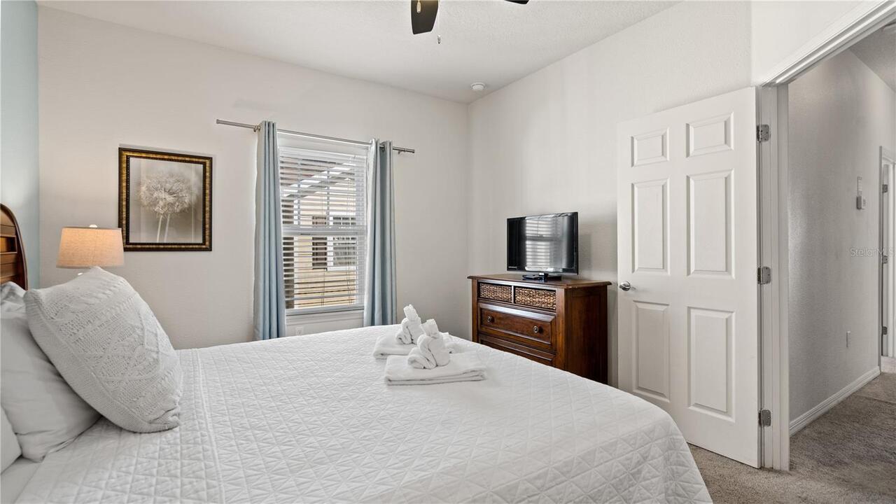 Listing Photo 33