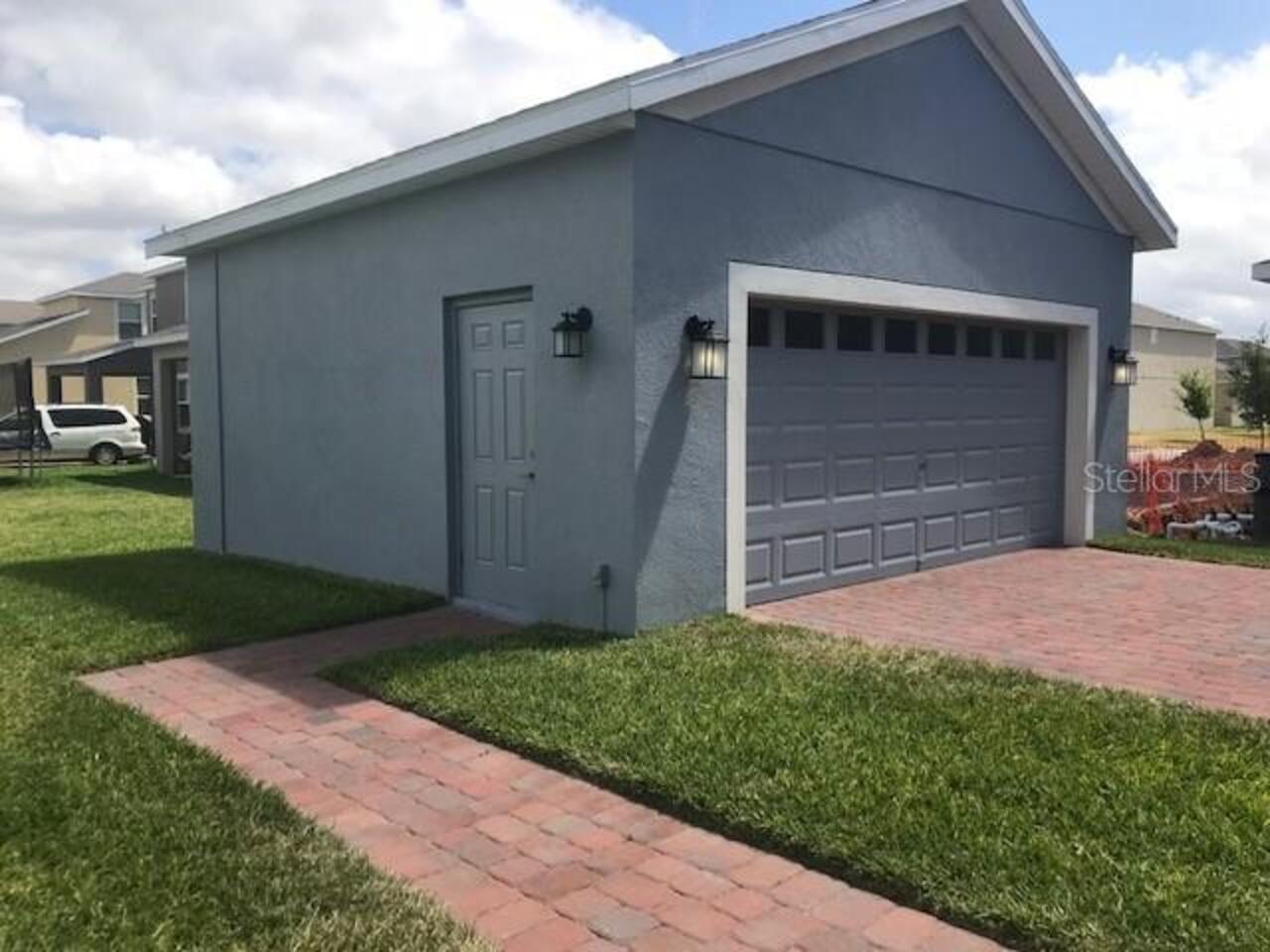 Listing Photo 9
