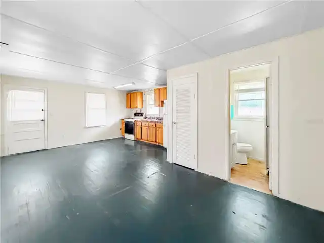 Listing Photo 22
