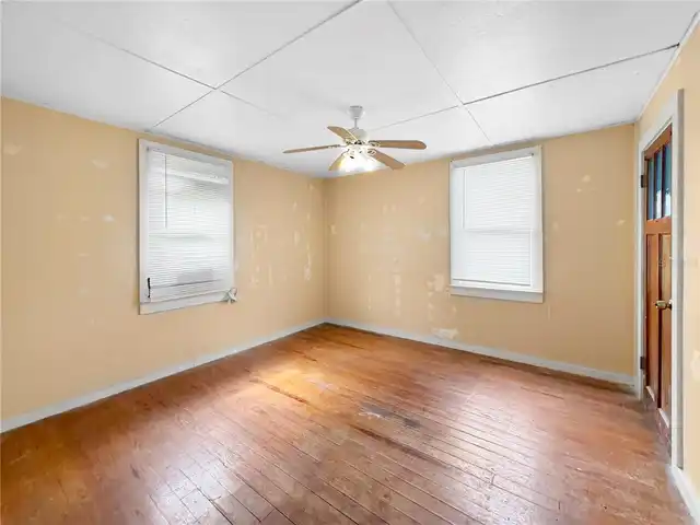 Listing Photo 25