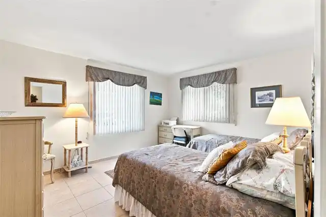Listing Photo 21