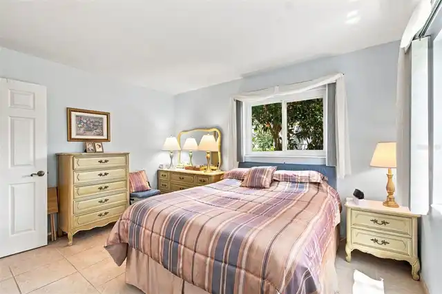 Listing Photo 24