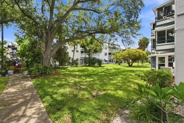 Listing Photo 37