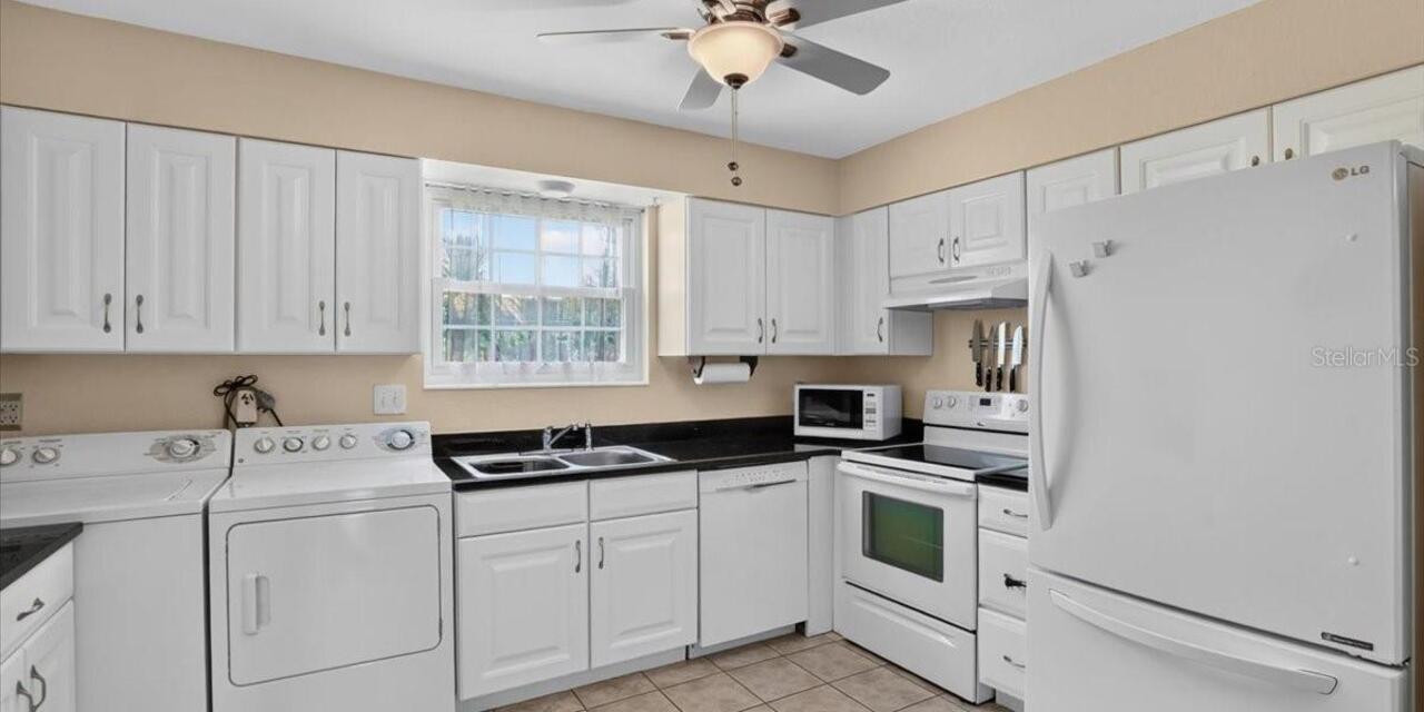 Listing Photo 8