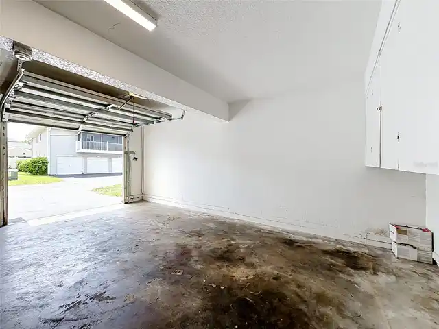 Listing Photo 35