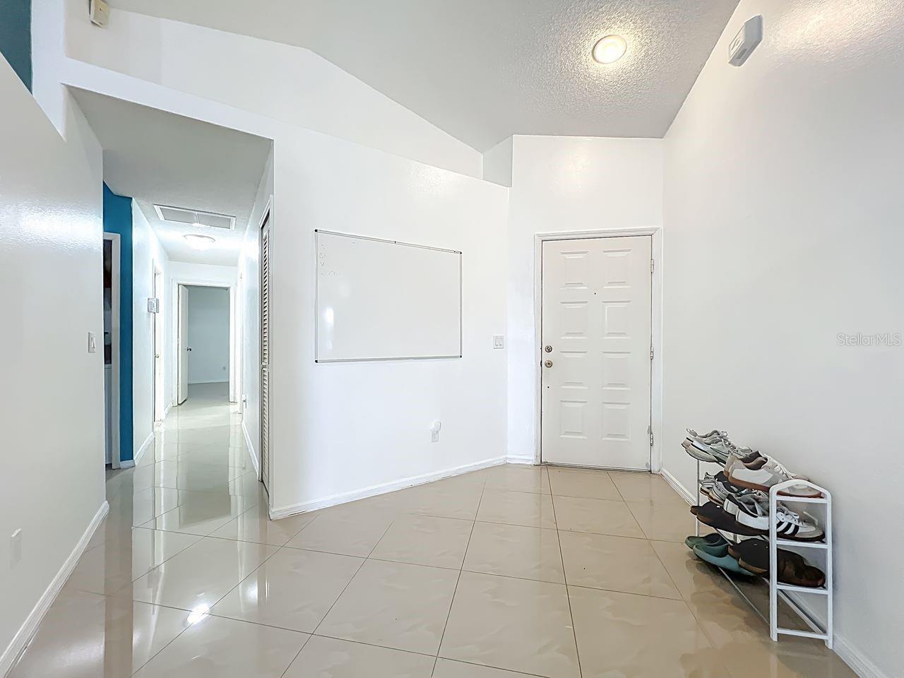 Listing Photo 10