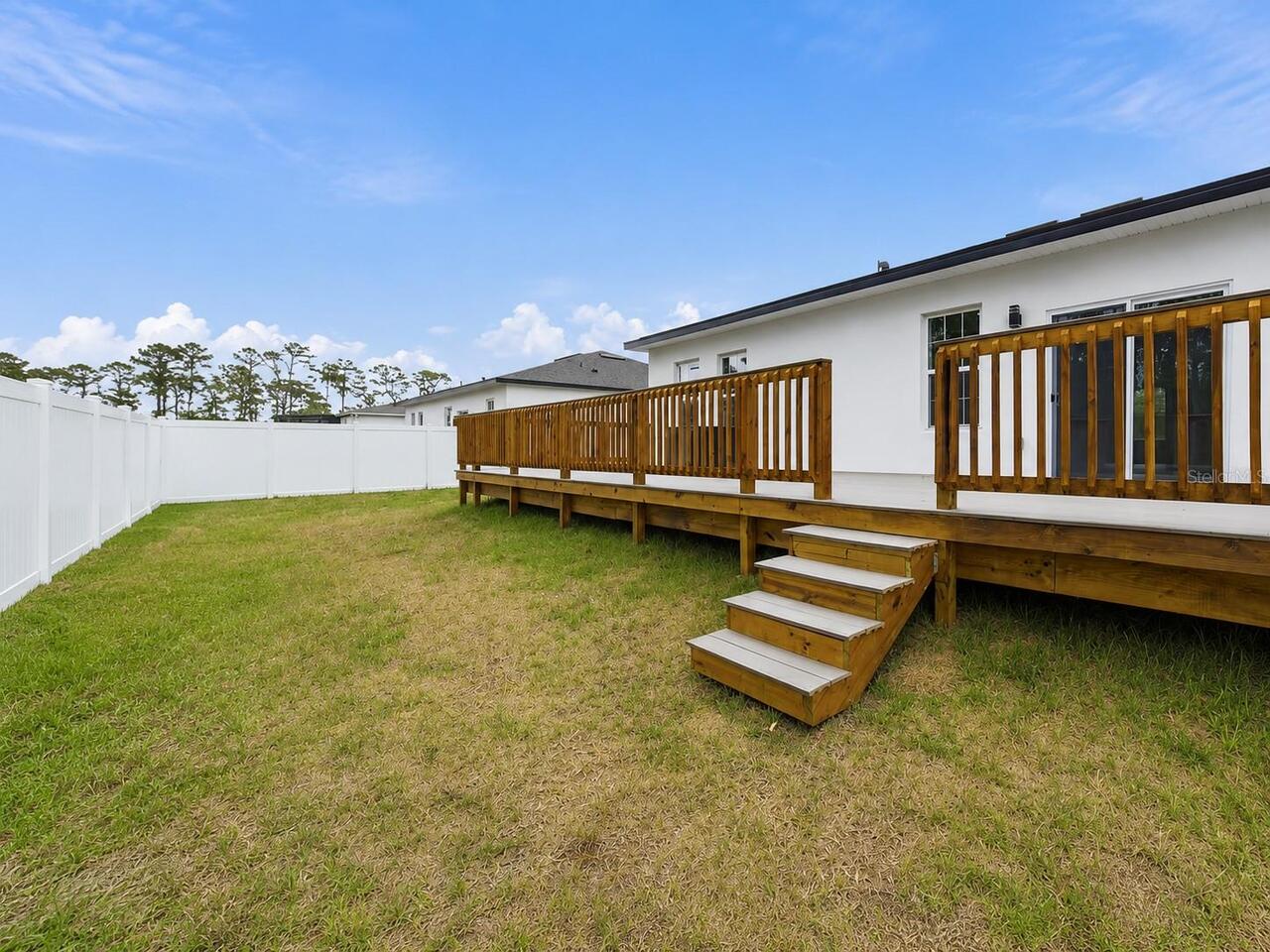 Listing Photo 8
