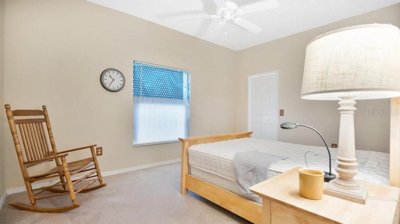 Listing Photo 17