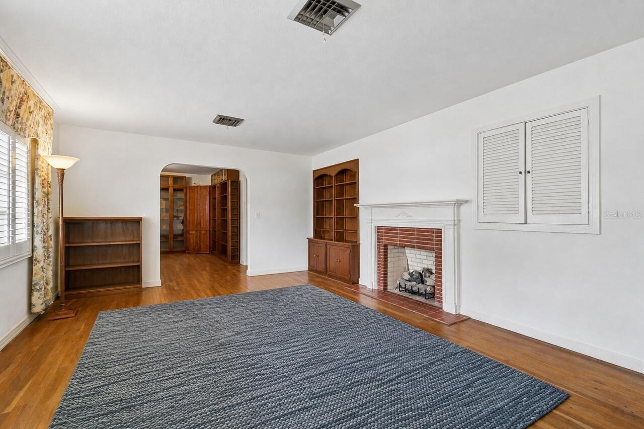 Listing Photo 18