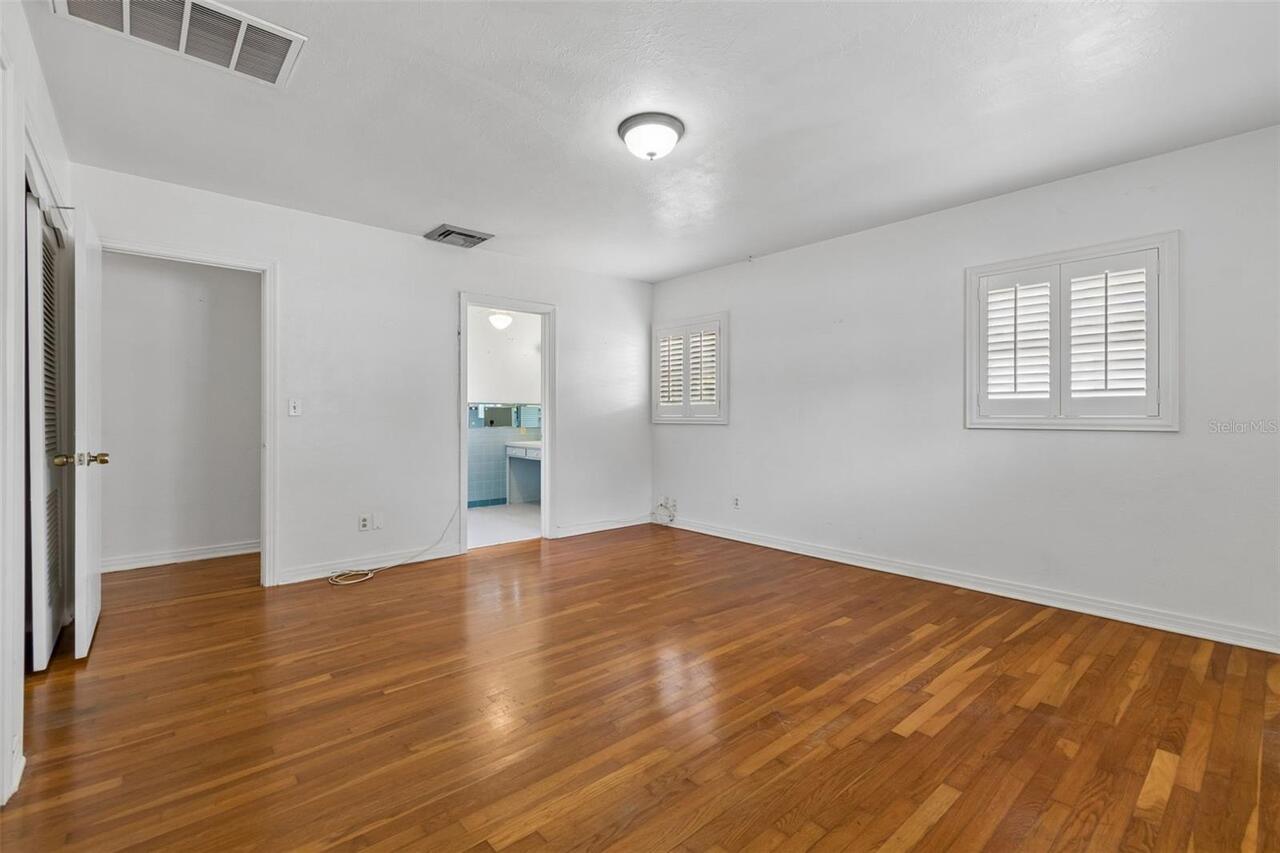 Listing Photo 23