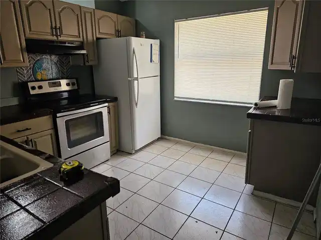 Listing Photo 16