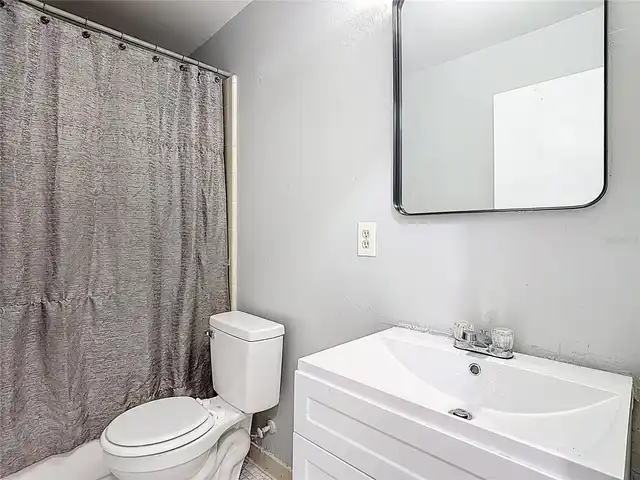Listing Photo 14