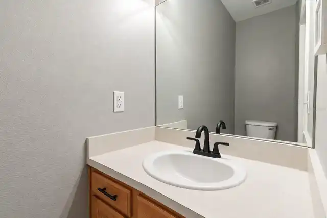 Listing Photo 13