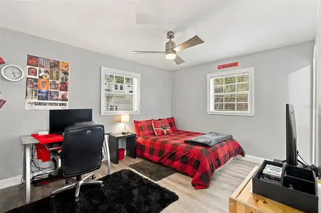 Listing Photo 21
