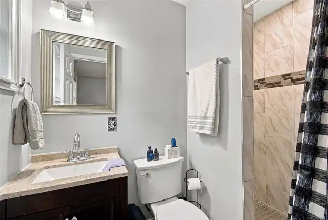 Listing Photo 23