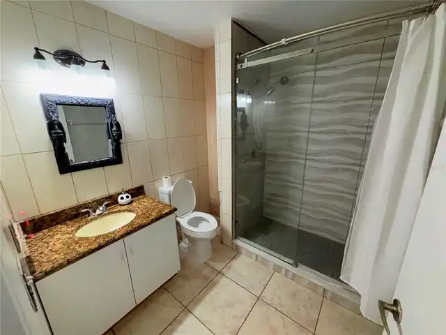 Listing Photo 24