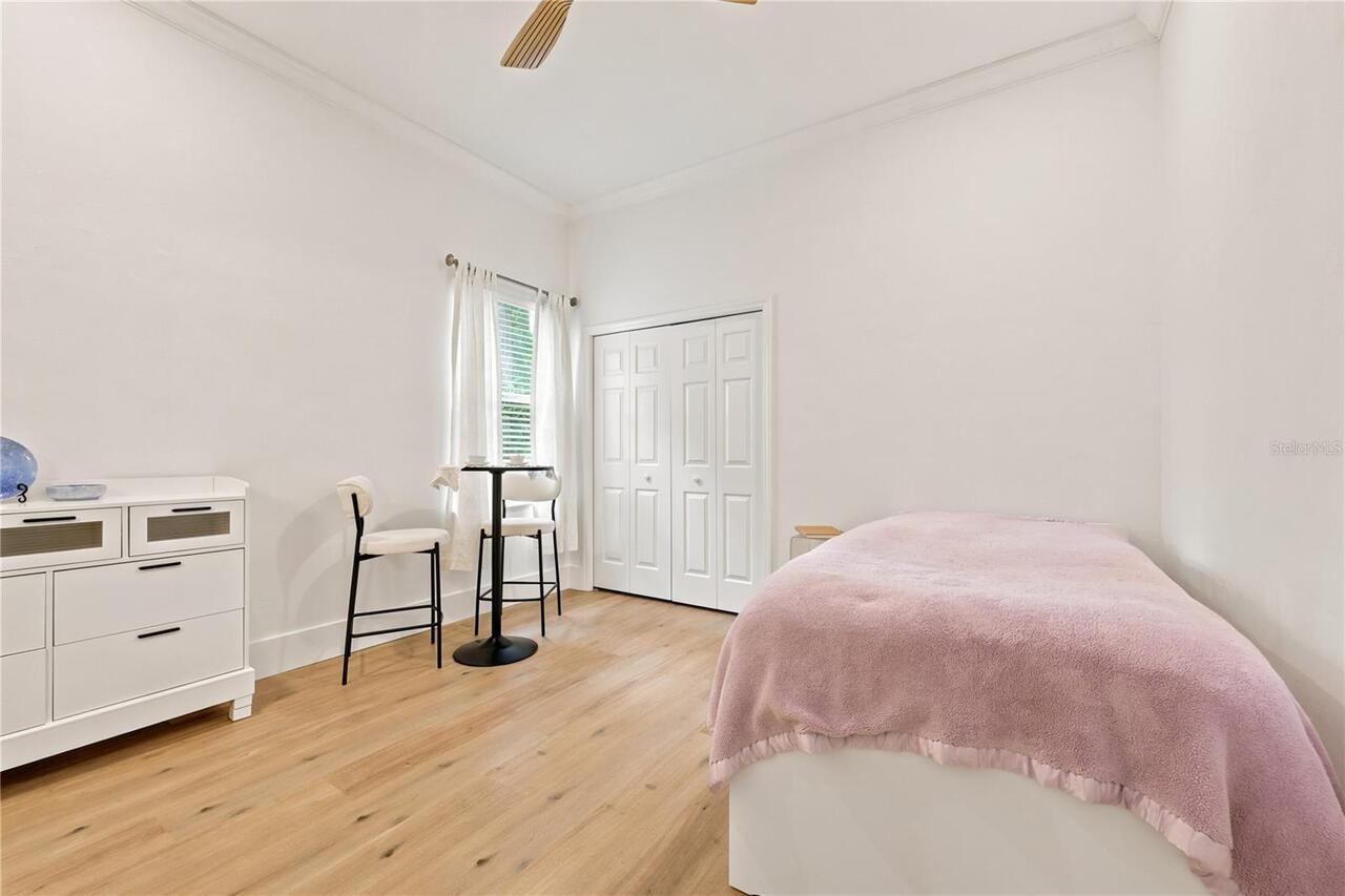 Listing Photo 29