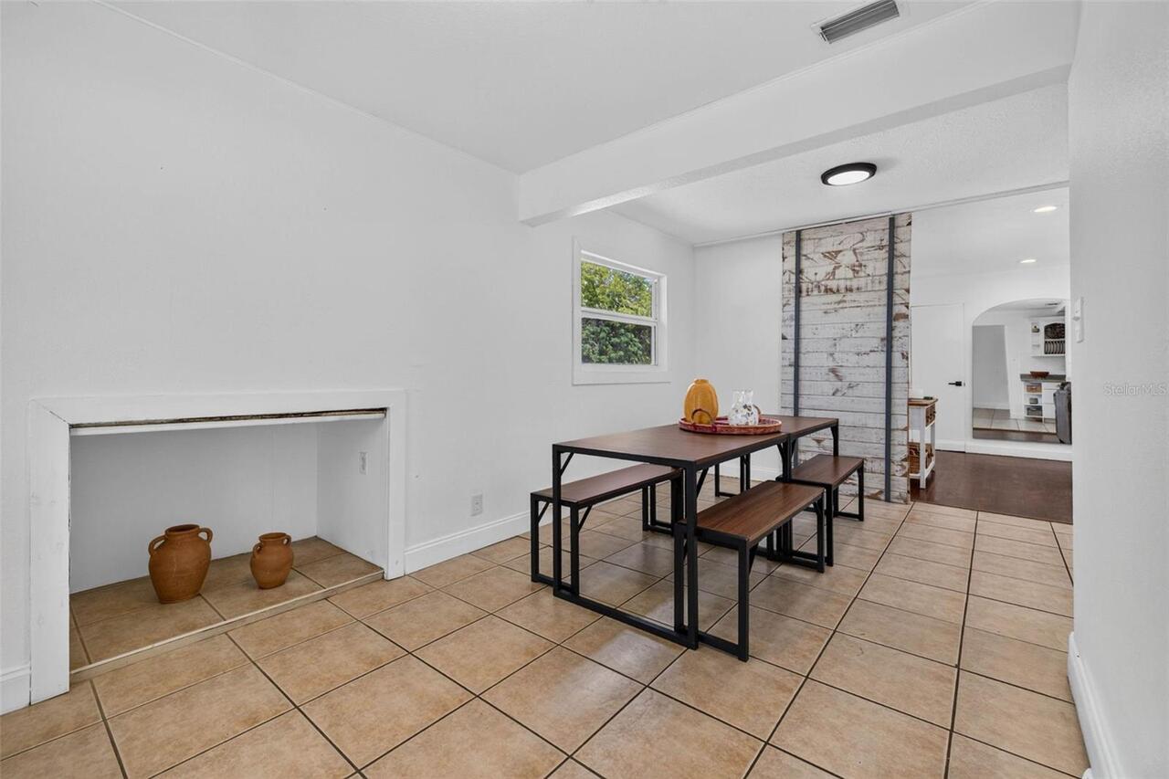 Listing Photo 9