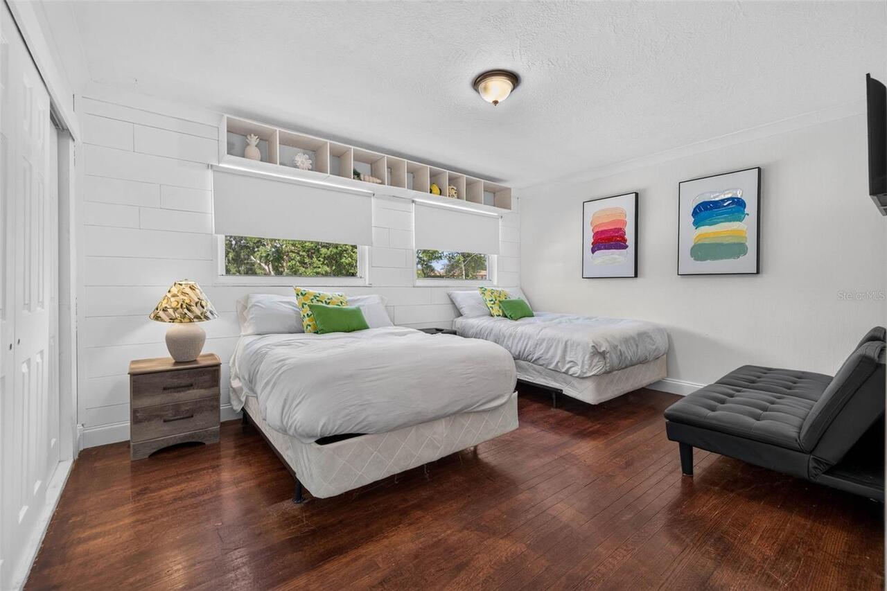 Listing Photo 18