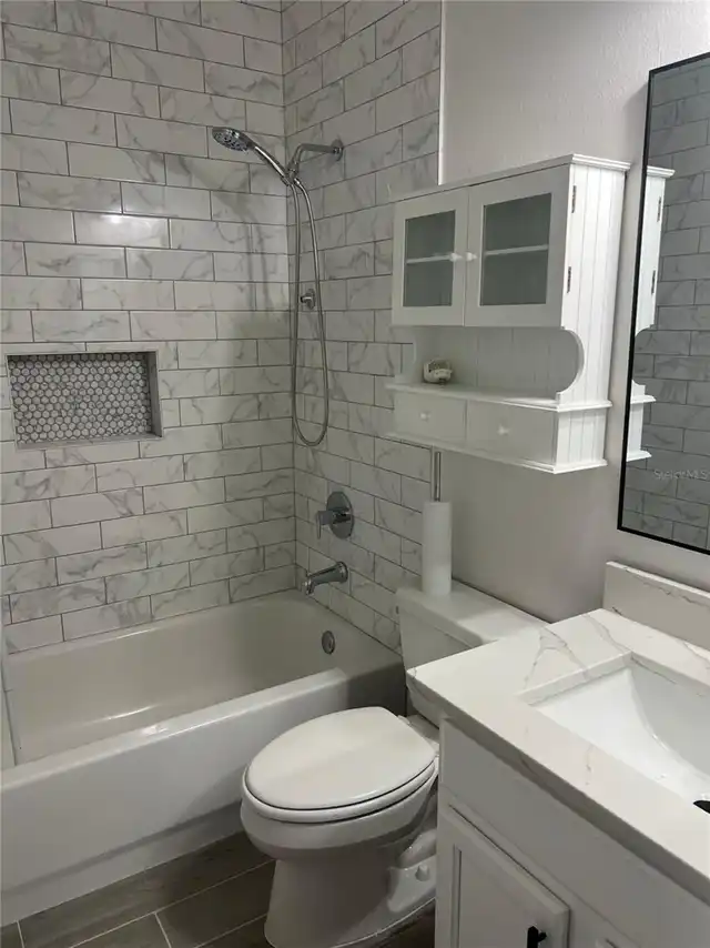 Listing Photo 8